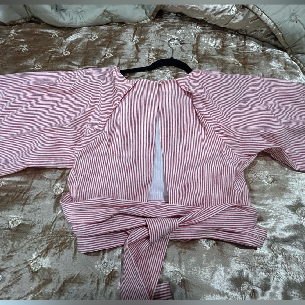 BCBGMAXAZRIA Striped Red Women's Top - Picture 5 of 9